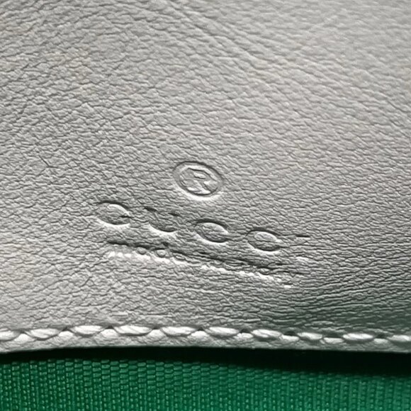 Authentic Gucci White Canvas Shoulder Bag mon962-110525 - Picture 16 of 16